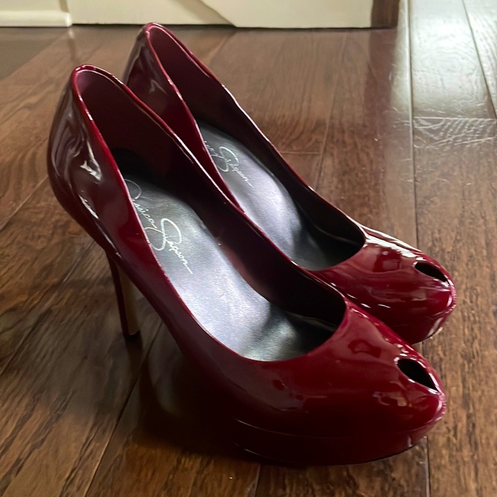 Jessica Simpson maroon peep toe high heels